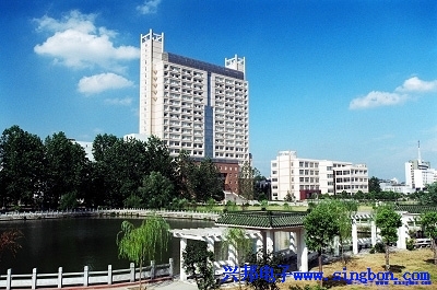 武漢理工大學(xué)馬房山分校IC卡水控管理系統(tǒng)。